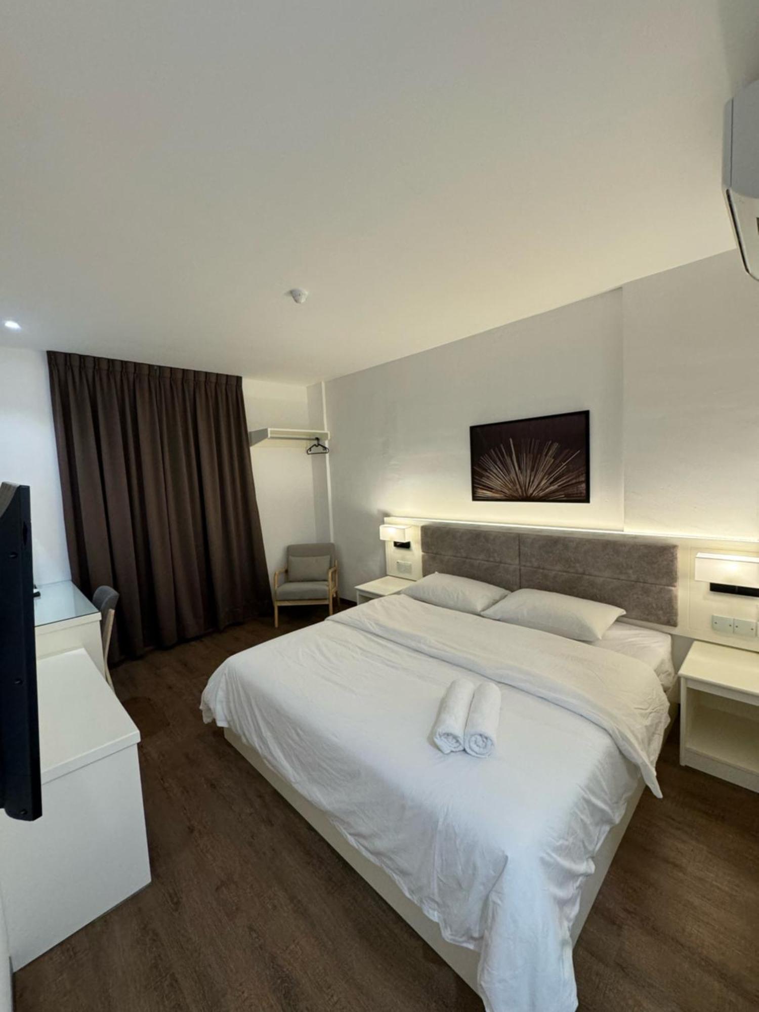 52 The Grace Hotel Muar Exteriör bild