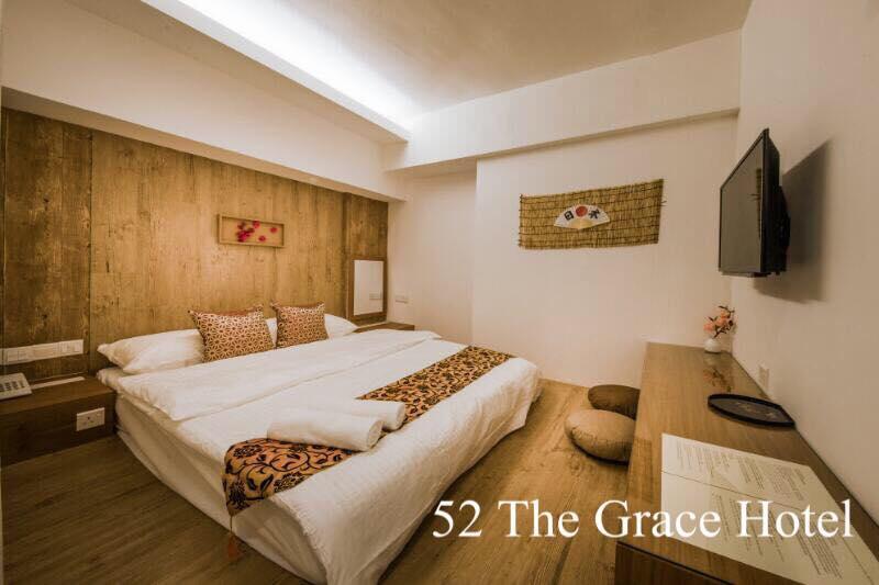 52 The Grace Hotel Muar Exteriör bild