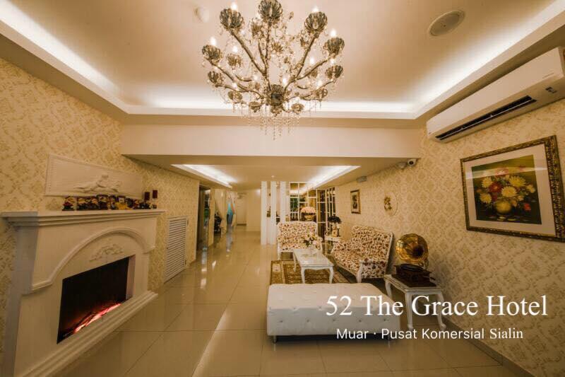 52 The Grace Hotel Muar Exteriör bild