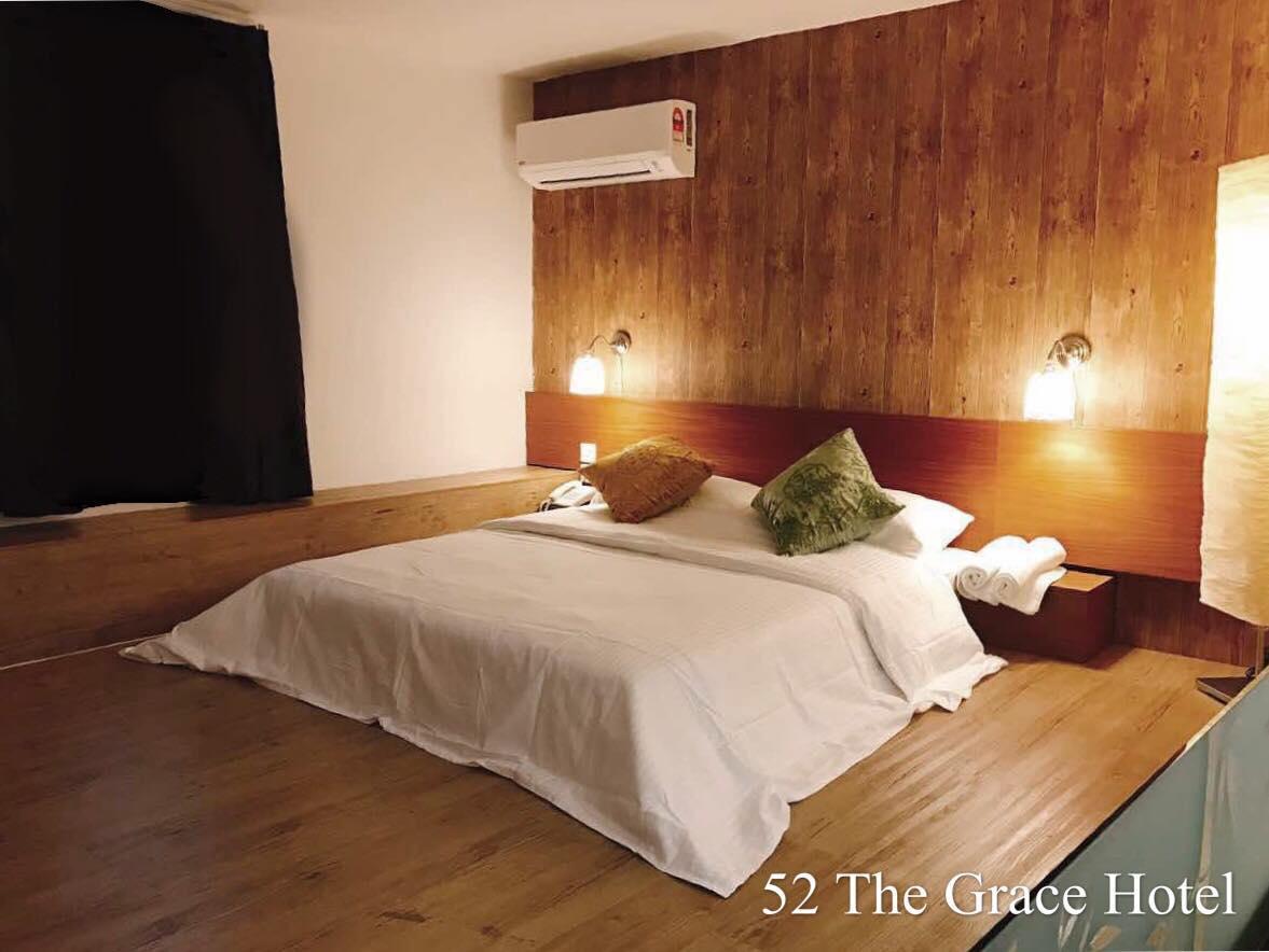 52 The Grace Hotel Muar Exteriör bild