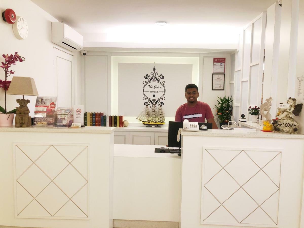 52 The Grace Hotel Muar Exteriör bild